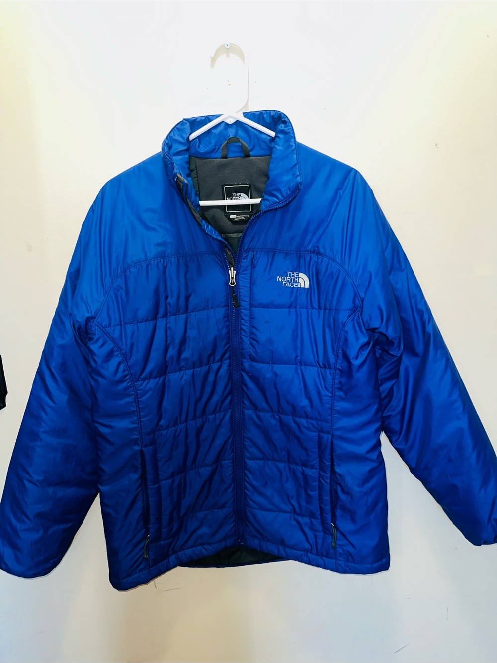 The North Face Women's Royal Blue Puffer Jacket size Large
